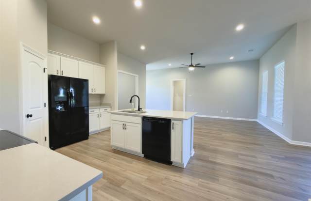 183 Pond Dr Gallery 2