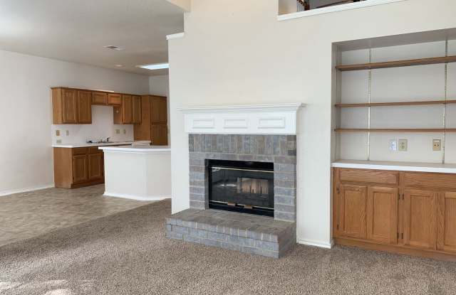 5862 Spring Xing Gallery 3