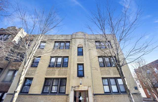 3501 N Racine Avenue photos photos