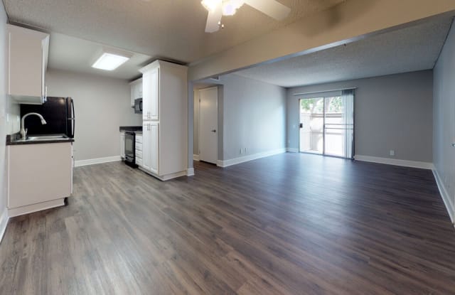 Mountain View (San Dimas) Gallery 4