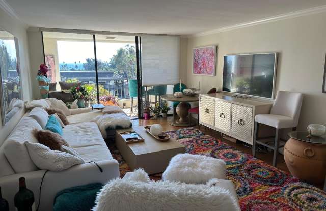1220 Coast Village Road unit: 208 photos photos