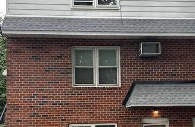1022 FOX CHASE ROAD photos photos