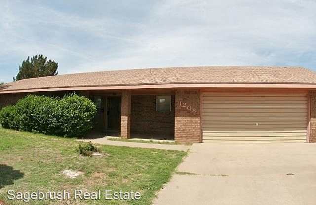1208 Concord Rd. - 1208 Concord Road, Clovis, NM 88101