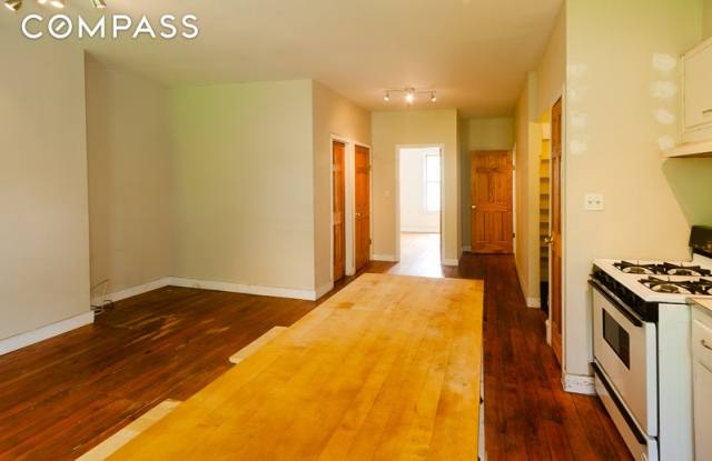 817 Greenwood Avenue Gallery 3