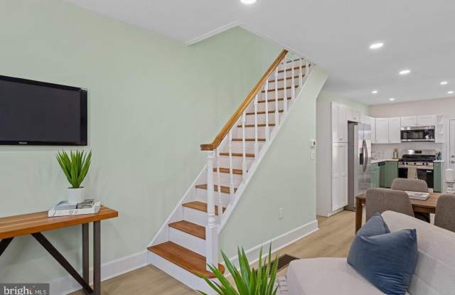 1937 S LAMBERT Street Gallery 2