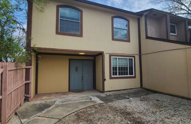 12020 Maplerock photos photos