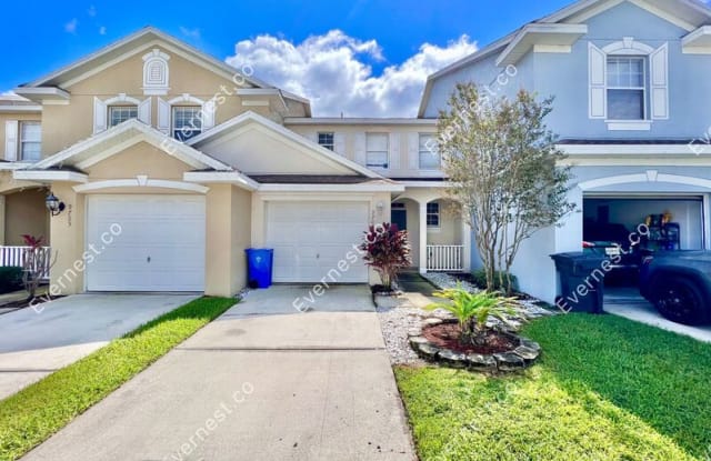 9703 Carlsdale Dr - 9703 Carlsdale Drive, Riverview, FL 33578