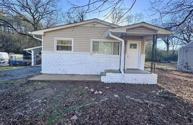 732 Lupton Dr - 732 Lupton Drive, Chattanooga, TN 37415
