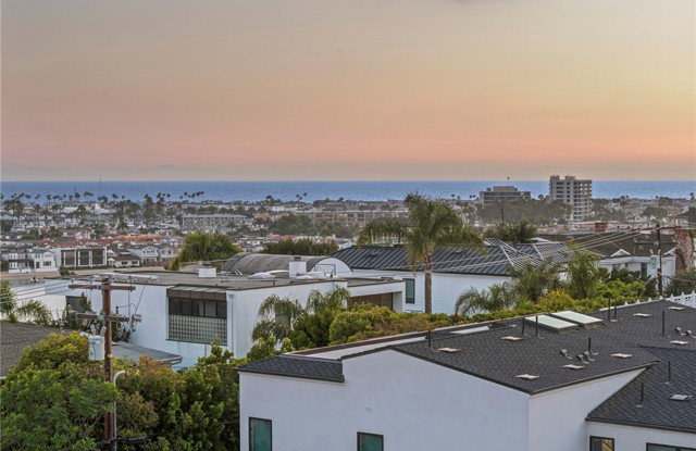 1511 Cliff Drive Gallery 4