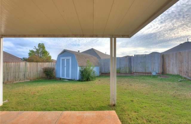 1004 SW 127th Place Gallery 3