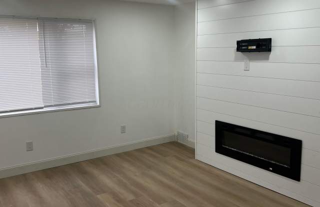 50 N Hampton Road photos photos