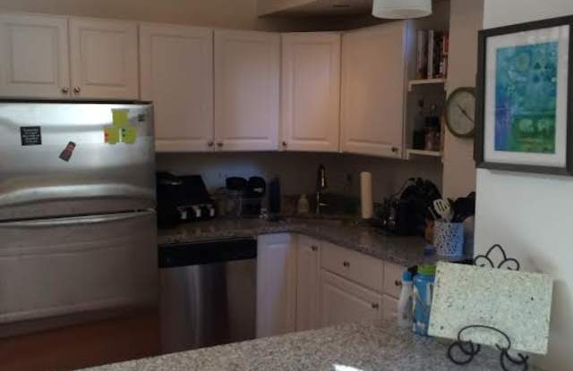 1714 U Street NW, Upper Gallery 4