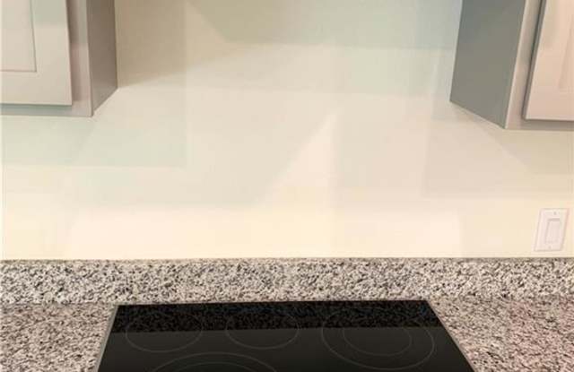 100 Coastal Village LN Gallery 4