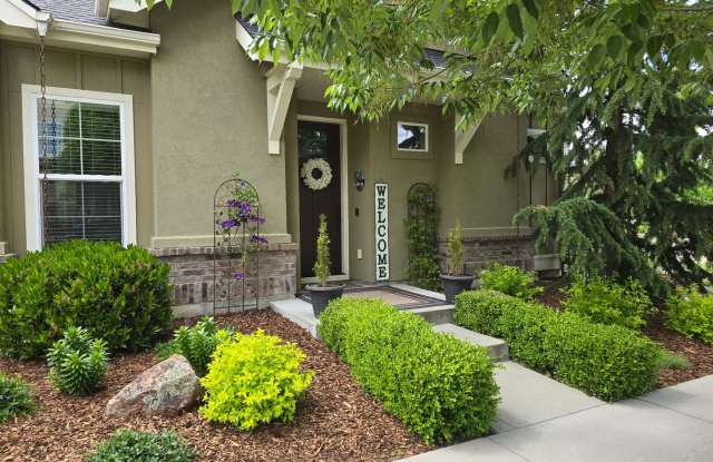 Wonderful Patio Home In The Mill District Of Harris Ranch! photos photos