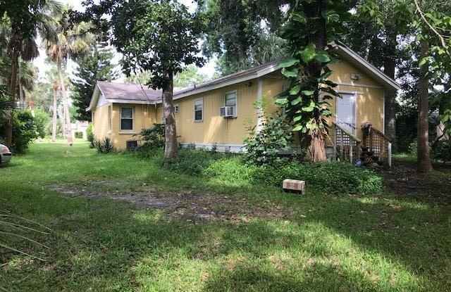 281 S Seneca Boulevard photos photos