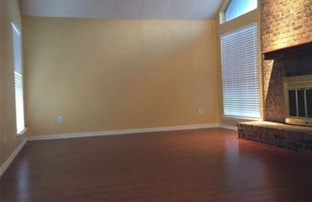 1713 Elizabeth Drive - 1713 Elizabeth Drive, Carrollton, TX 75007