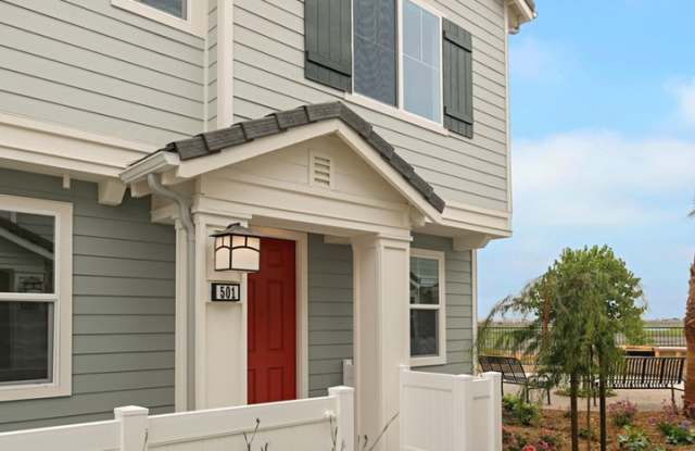 BEAUTIFUL HOME WITH SPECTACULAR VIEWS OF SAN DIEGO BAY AND CORONADO BRIDGE IN GORGEOUS BAYSIDE LANDING! photos photos