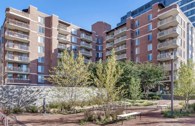 Edgemont at Bethesda Metro Gallery 2