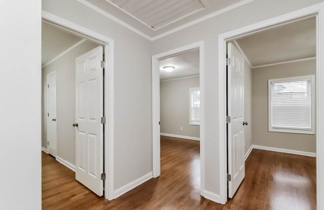 1260 Dogwood Drive Gallery 4