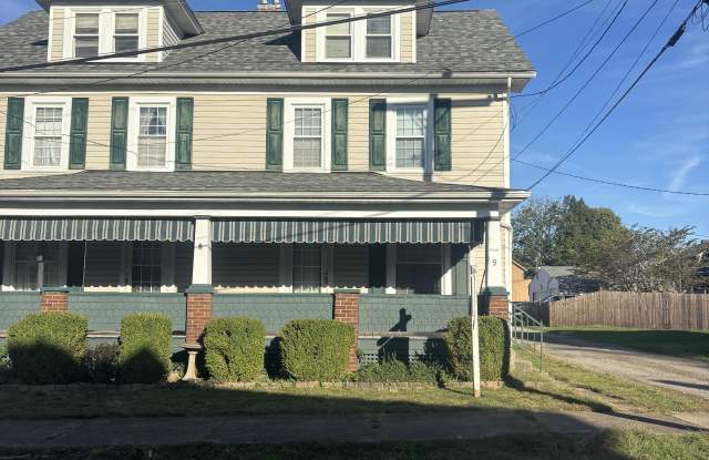9 3rd Street - 9 3rd Street, Ellwood City, PA 16117