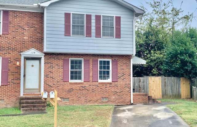 126 NEELY COURT Gallery 1