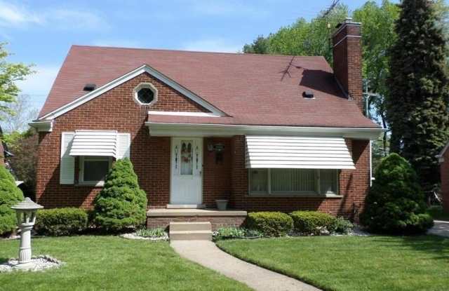 24940 Cherry Hill Street photos photos