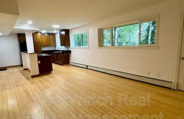 3011 Lois Drive Gallery 4