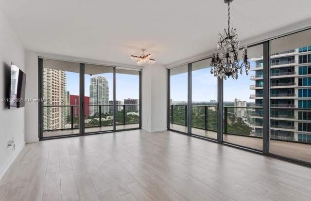 1300 S Miami Ave photos photos