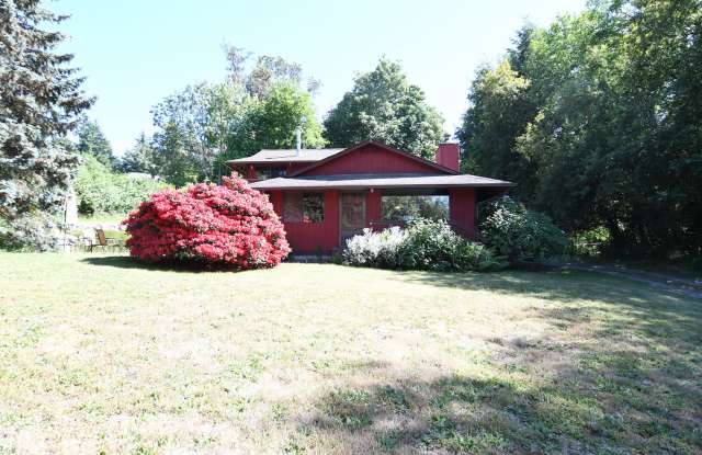 6433 Southwest Luana Beach Road Gallery 2