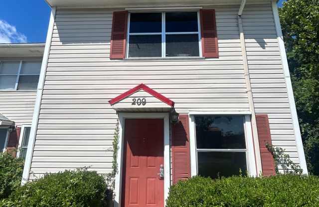 209 N Kimbrel photos photos