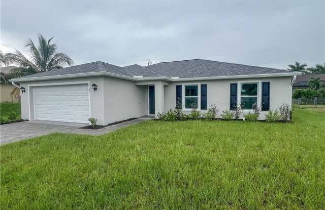2127 SW 12th Avenue photos photos