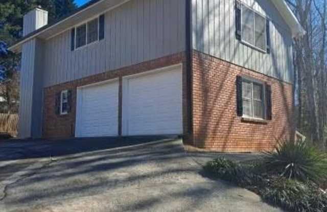 3717 Leisure Court Gallery 3