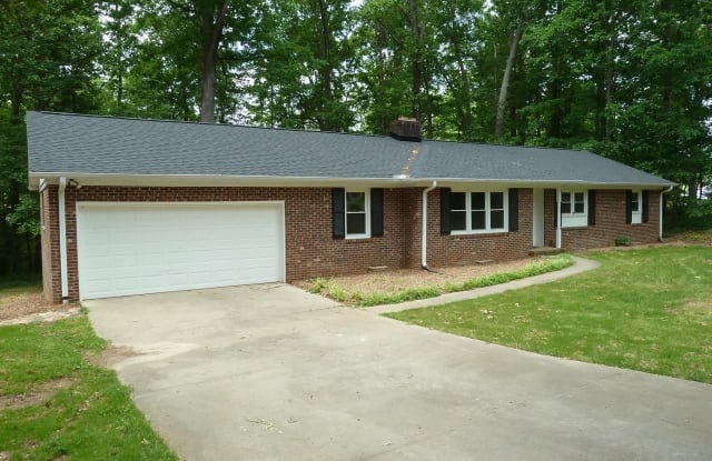 208 Bridgewood Avenue - 208 Bridgewood Avenue, Taylors, SC 29687