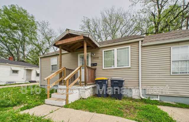 3425 Jackson Ave - 3425 Jackson Avenue, Kansas City, MO 64128