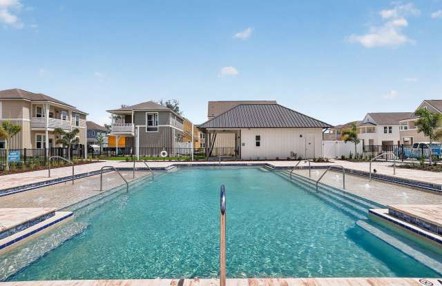 LEO at Cypress Creek photos photos