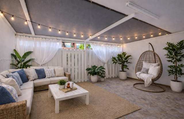 850 SW 129th Pl photos photos