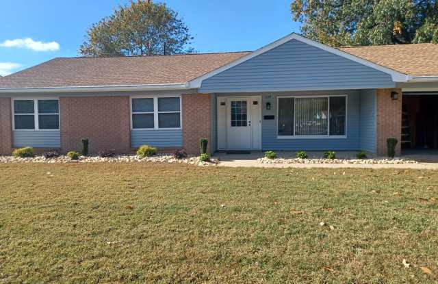 Welcome to this beautiful 4-bedroom, 2-bathroom home located in the desirable Virginia Beach, VA photos photos