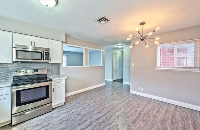 4421 Hillcrest Avenue, Las Vegas, Nevada 89102 Gallery 3