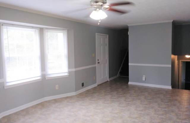2063 Wellborn Close Gallery 2