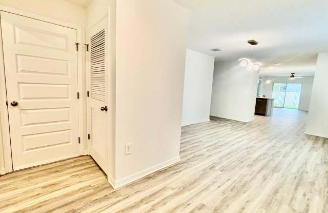 BRAND NEW HOME READY TO BE YOURS!!!! Gallery 4