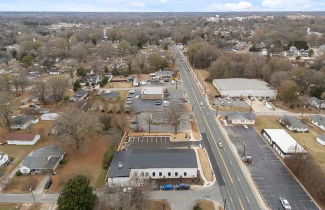 1484 Dale Earnhardt Boulevard Gallery 4