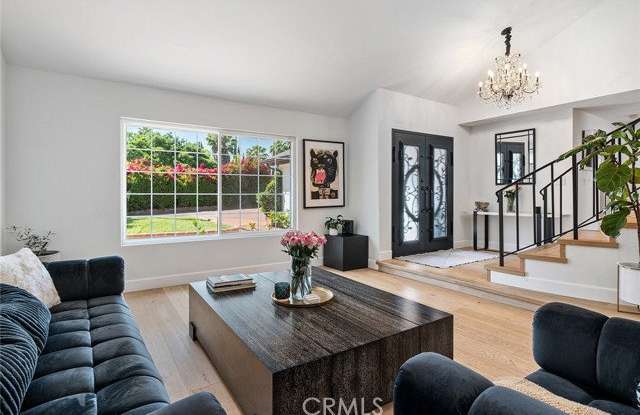 22955 Collins Street Gallery 1