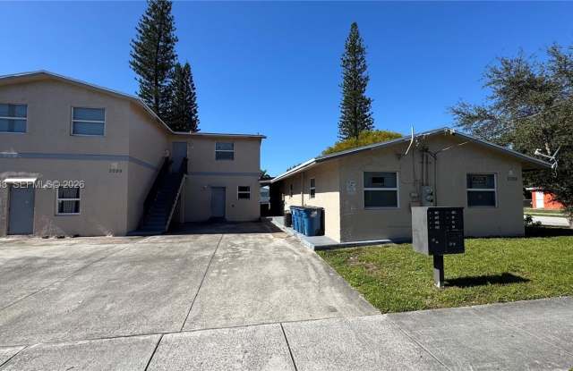 2099 NW 26th Ave photos photos