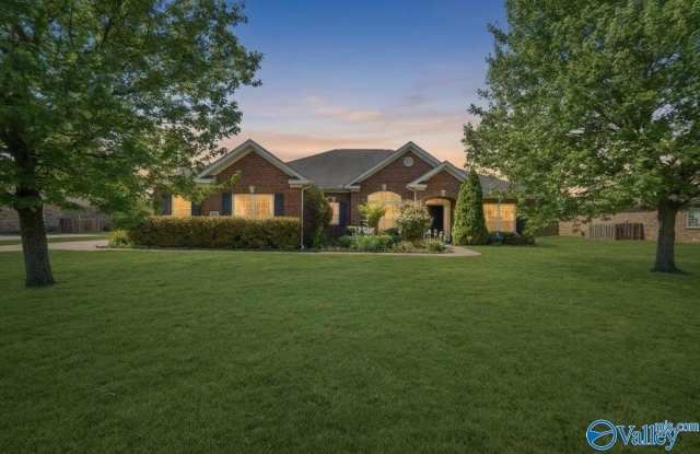 114 Parkview Drive Gallery 1