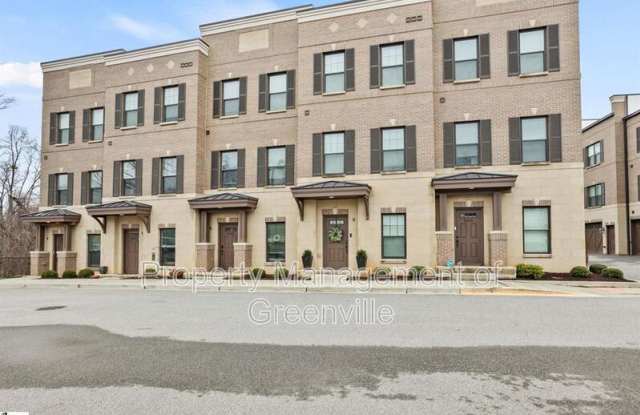 1505 E North St photos photos