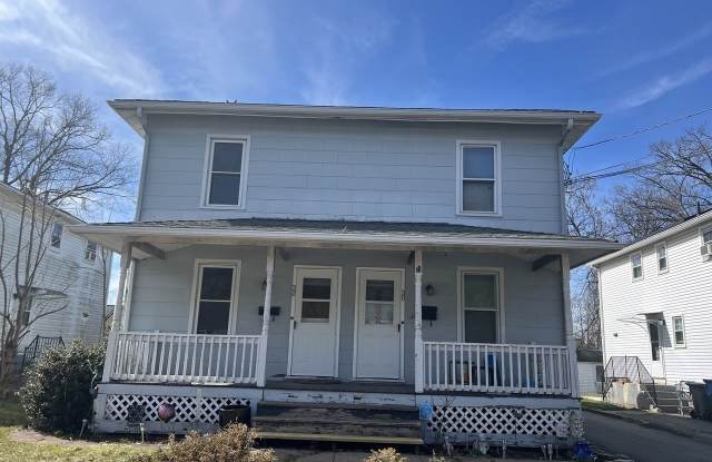 32 Essex Court - 32 Essex Street, Manchester, CT 06040