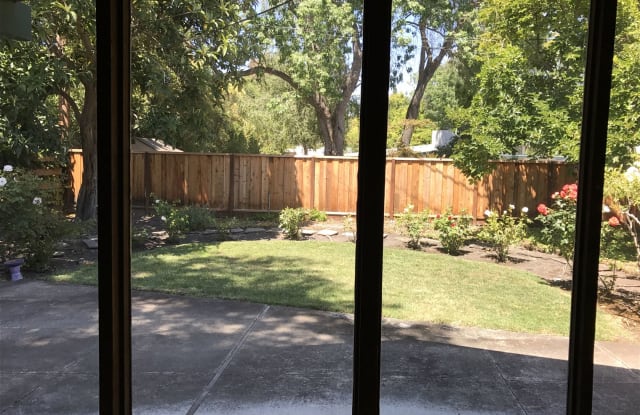 2809 Greer Rd - 2809 Greer Road, Palo Alto, CA 94303