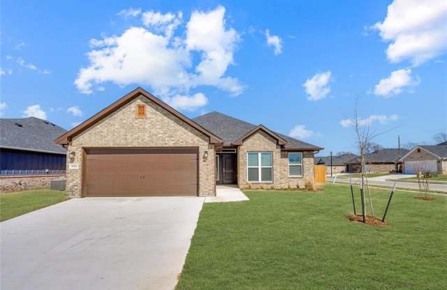 2801 Tulip Drive photos photos