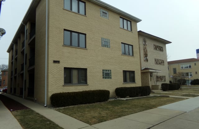 6621 N Northwest Hwy - 6621 North Northwest Highway, Chicago, IL 60631