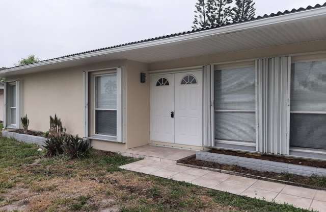 COMING SOON 3/2 /1 Single family home photos photos